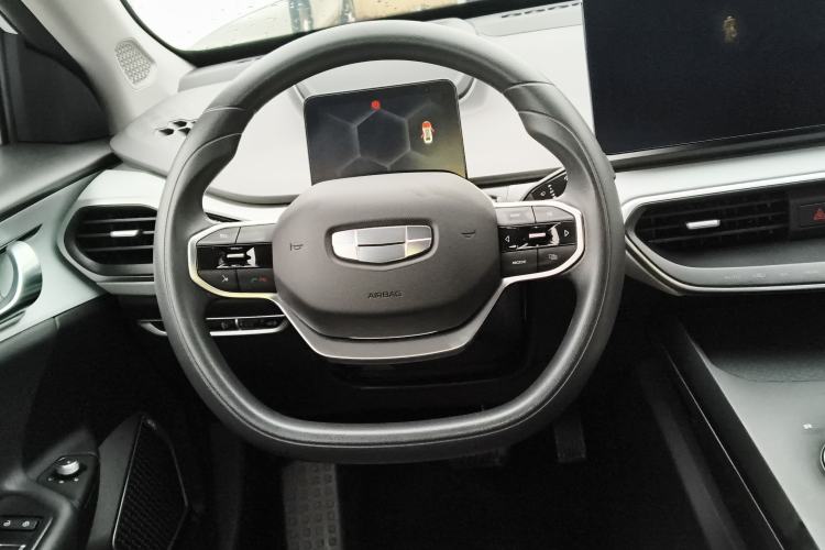 Used Geometry A 2021 Pro Enjoy High-Dimensional Range Edition 430KM A430 Easy-Drive Version