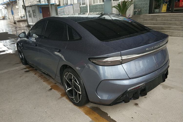 Used BYD Seal 2022 700 km Long-Range Rear-Wheel-Drive Version