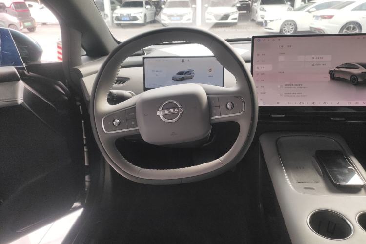 Used Nissan N7 2025 510 Air