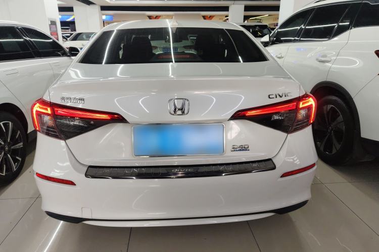 Used Honda Civic 2023 240TURBO CVT Dynamic · Center Stage Special Edition