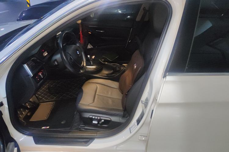 Used BMW 3 Series 2017 320Li Fashion Model
