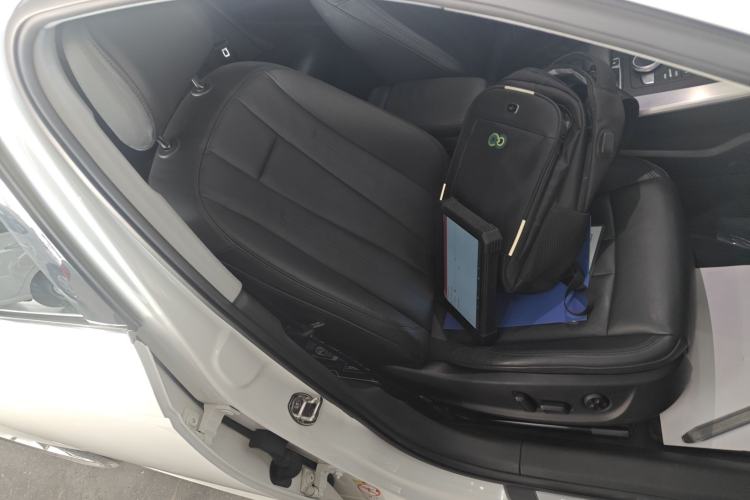 Used Audi A4L 2019 40 TFSI Fashion Edition China VI Emission Standard
