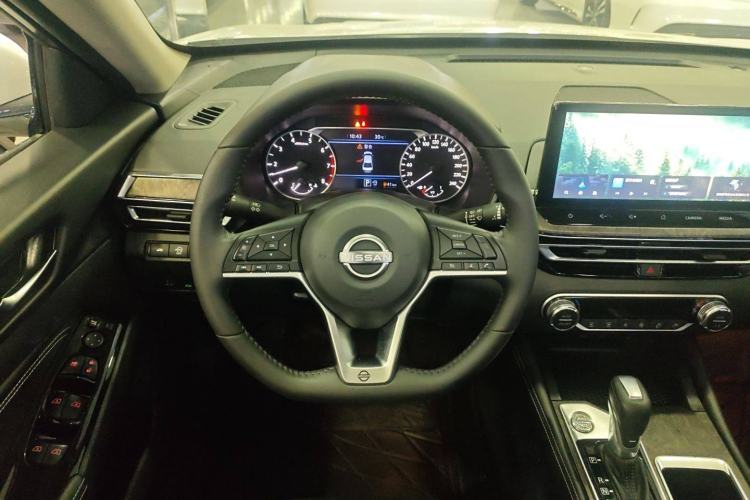 Used Nissan Teana 2022 2.0L XL-TLS Enjoyment Edition
