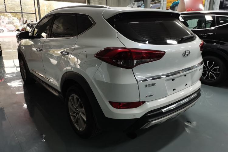 Used Hyundai Tucson 2015 1.6T Dual-Clutch Two-Wheel-Drive Smart Model
