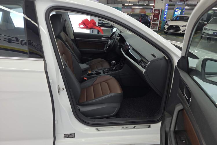 Used Volkswagen Lavida 2019 280TSI DSG Luxury Edition China VI Standard
