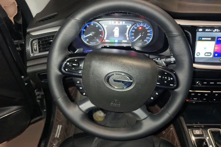 Used GAC Trumpchi GS7 2017 320T Two-Wheel-Drive Luxury Smart Connectivity Model