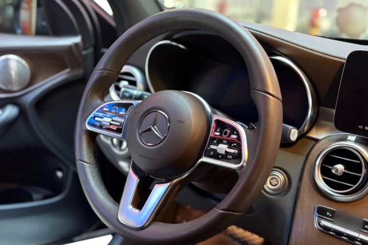 Used Mercedes-Benz GLC 2022 Refreshed GLC 300 L 4MATIC Dynamic Edition