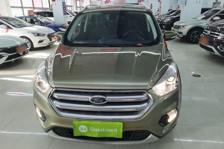 Used Ford Kuga 2018 EcoBoost 180 Two-Wheel-Drive Platinum Edition
