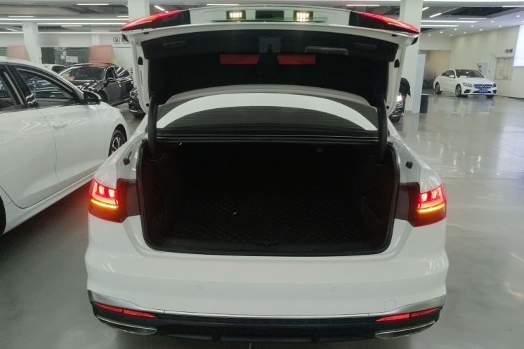 Used Audi A4L 2020 40 TFSI quattro Luxury Dynamic Model