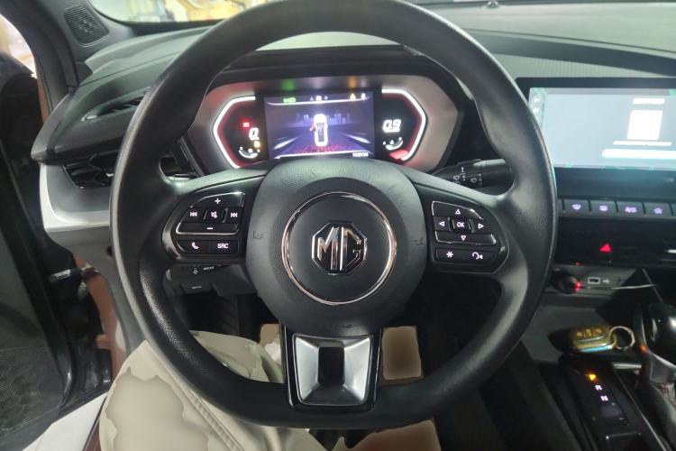 Used MG 5 2021 180 DVVT CVT Youth Luxury Edition
