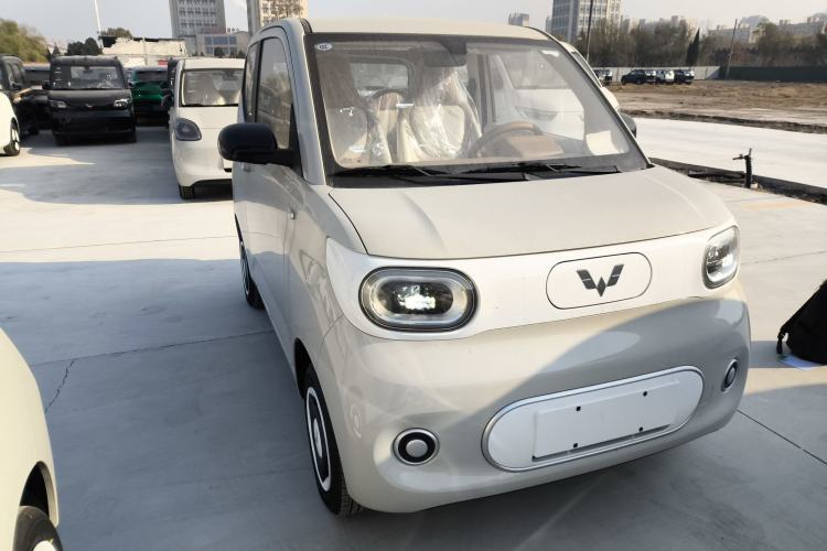 Used Wuling Hongguang MINIEV 2024 3rd Generation 215km Youth Edition