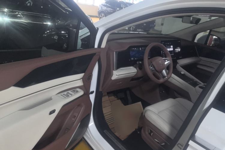 Used BYD Xia 2025 DM-i 1.5T 180km Beyond Edition