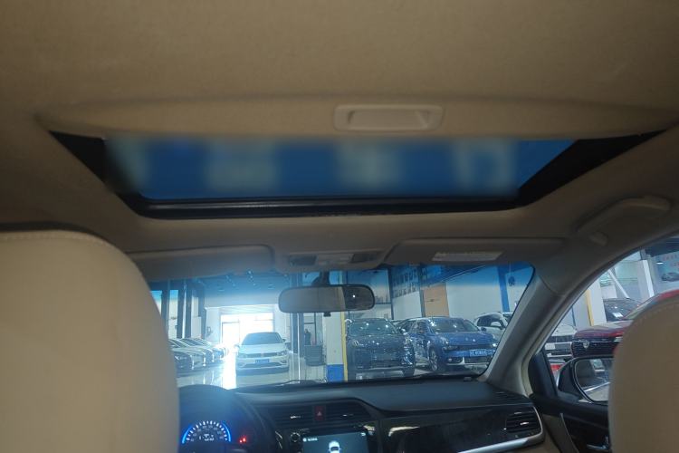 Used Honda Crider 2015 1.8L Automatic Luxury Edition
