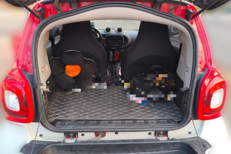 Used  fortwo 2018 1.0L 52kW Hardtop Dynamic Version China V
