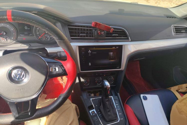 Used Volkswagen Lamando 2021 230TSI DSG Fashion Edition
