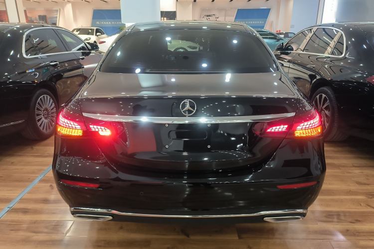 Used Mercedes-Benz E-Class 2023 Updated E 300 L Fashion Edition
