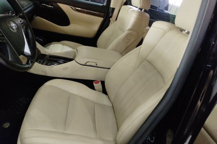 Used Toyota Vellfire 2020 Dual-Engine 2.5L HV Prestige Edition