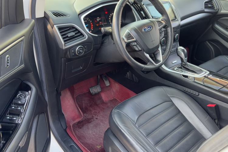 Used Ford Edge 2018 EcoBoost 245 Two-Wheel-Drive Platinum Edition 7-Seater China V Emission Standard
