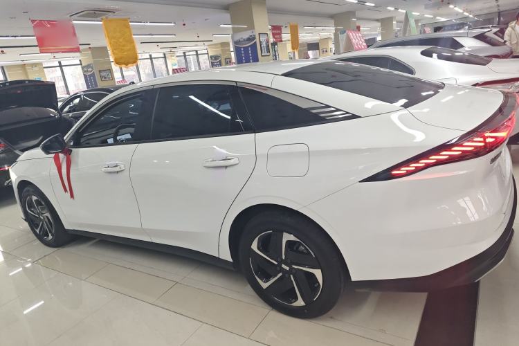 Used  L6 2025 EM-i 140km Explorer+ Edition
