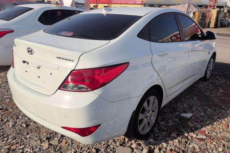 Used Hyundai Verna 2014 1.4L Manual Smart GLS Trim

