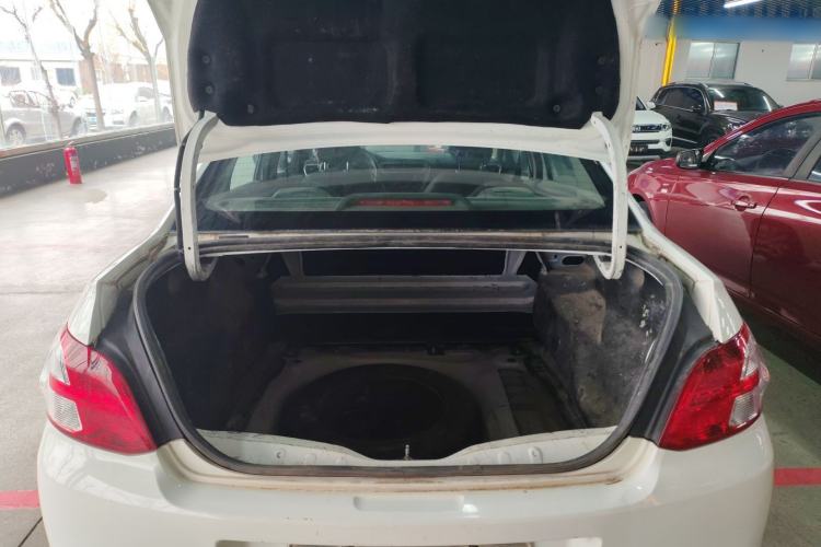 Used Peugeot 301 2016 1.6L Manual Happiness Edition