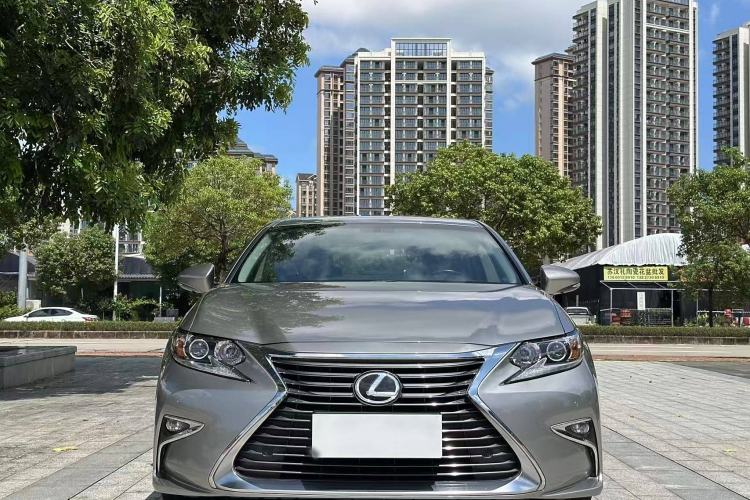 Used Lexus ES 2015 200 Elite Edition
