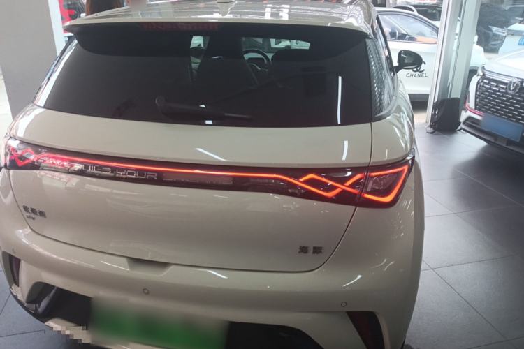 Used BYD Dolphin 2024 Honor Edition 420km Fashion Version
