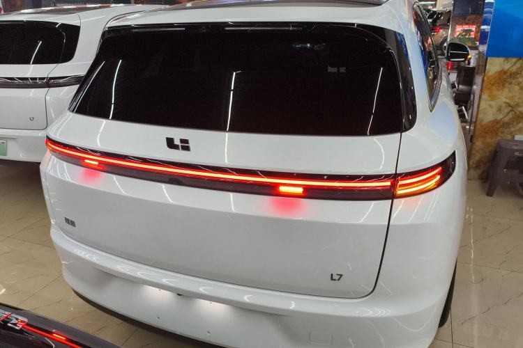 Used Li Auto L7 2023 Pro Model
