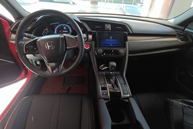 Used Honda Civic 2021 HATCHBACK 220TURBO CVT New Trendsetter