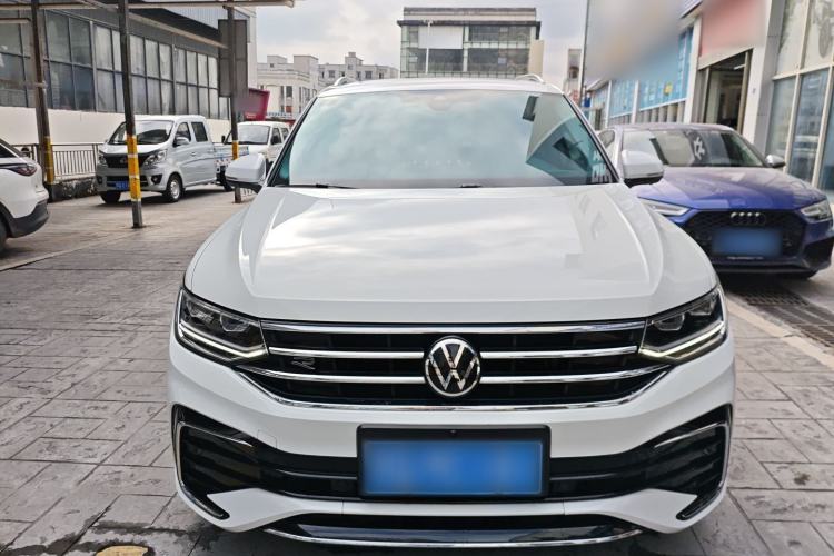 Used Volkswagen Tiguan L 2023 330TSI Automatic Two-Wheel Drive R-Line Enjoyment Edition
