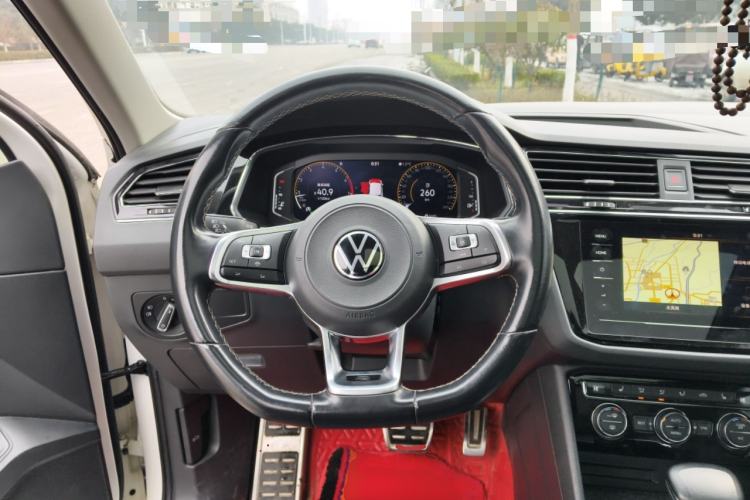 Used Volkswagen Tiguan L 2021 330TSI Automatic Two-Wheel Drive R-Line Flagship Edition