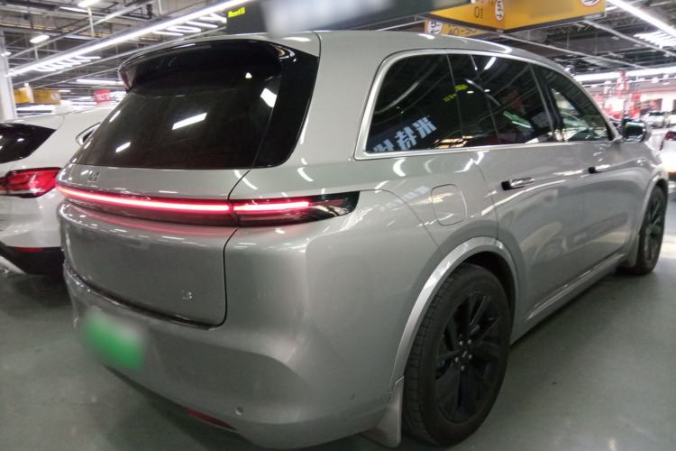 Used Li Auto L8 2023 Pro Model
