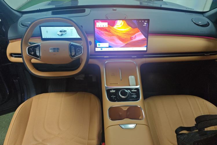 Used Geely Galaxy Galaxy Xingjian 7 EM-i 2025 120km Flagship Edition
