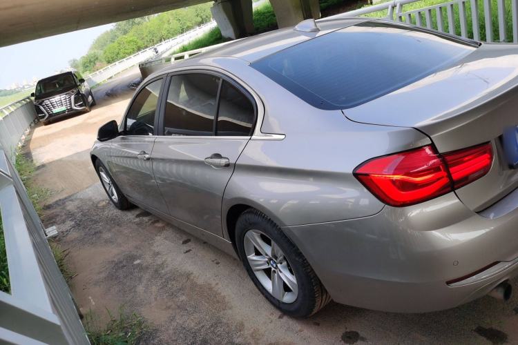 Used BMW 3 Series 2016 316Li Fashion Model
