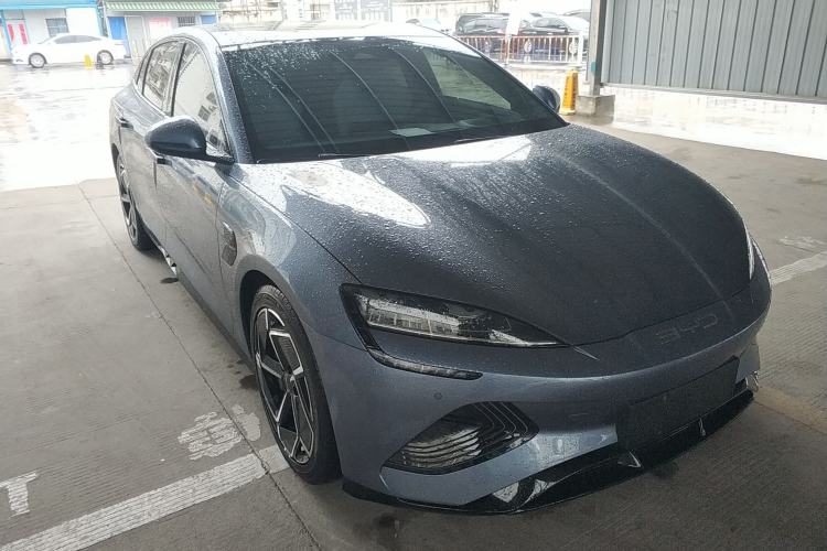 Used BYD Seal 2022 700 km Long-Range Rear-Wheel-Drive Version