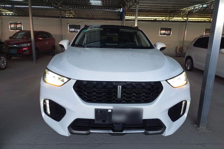 Used Wey VV5 2019 Upgraded Model 2.0T Two-Wheel Drive Flagship Version China V Standard