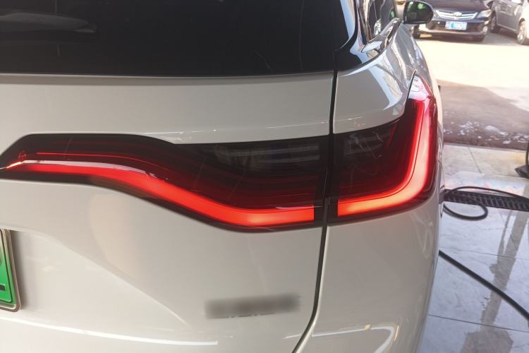 Used Nio ES8 2020 580 km Range Signature Edition Six-Seater Version