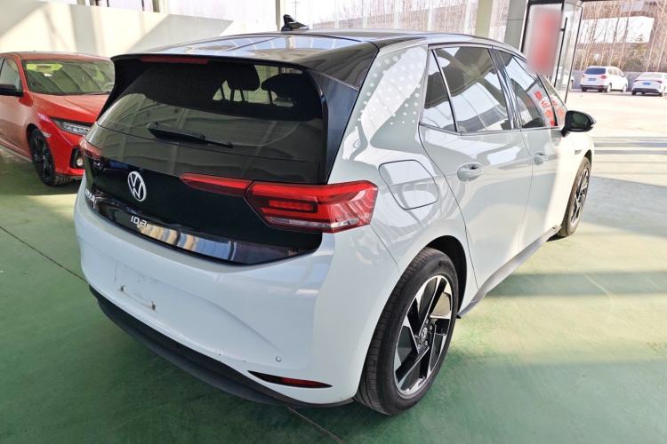 Used Volkswagen ID.3 2023 Pure Smart Edition
