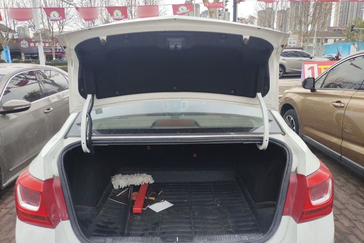 Used Chevrolet Cruze 2015 1.5L Classic SL MT
