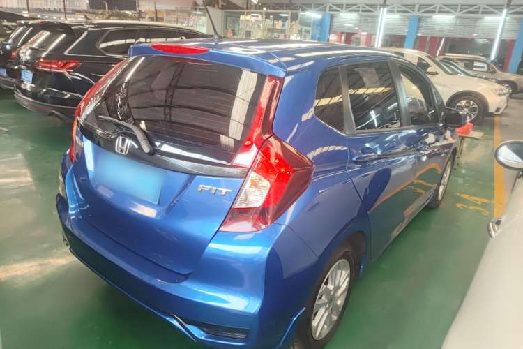 Used Honda Fit 2018 1.5L CVT Comfort Sunroof Version