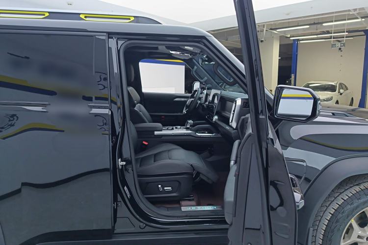 Used Jetour Traveler 2023 2.0T All-Wheel Drive Conquer PRO
