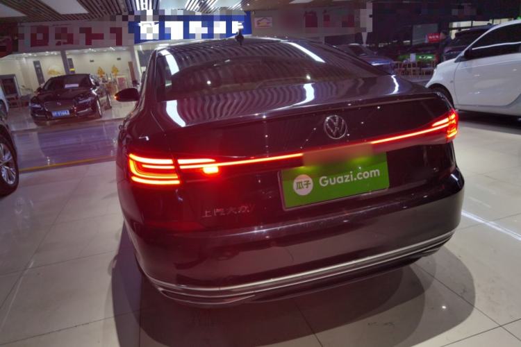 Used Volkswagen Passat 2022 330TSI Luxury Edition Custom Version
