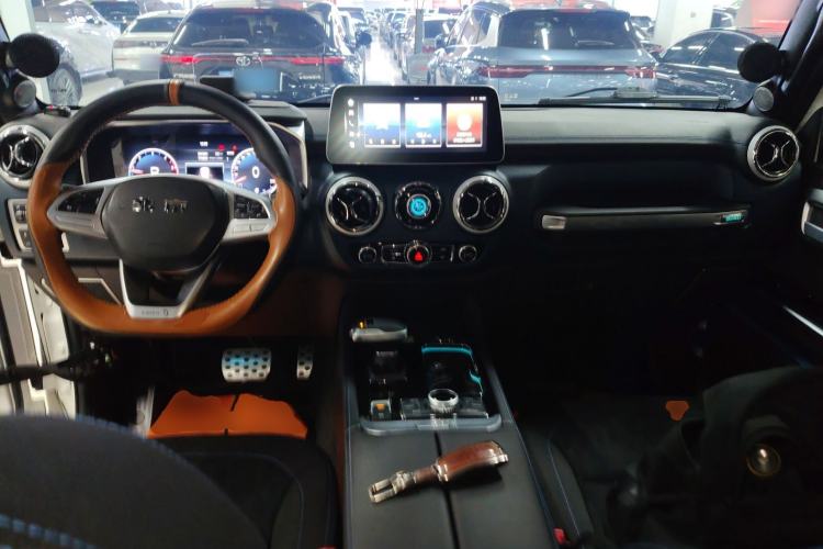 Used  BJ40 2023 2.0D Automatic Four-Wheel Drive Blade Hero Edition Pioneer Type