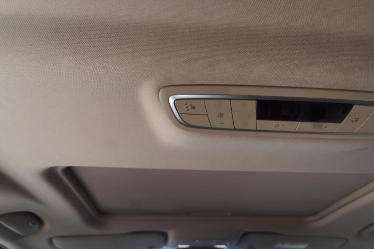 Used Buick GL8 2018 ES 28T Premium Model China VI Standard