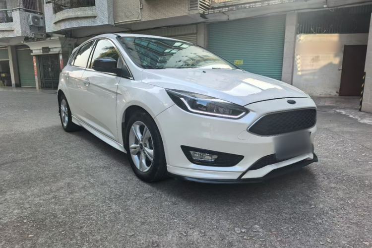 Used Ford Focus 2017 Hatchback 1.6L Automatic Comfort Plus SmartDrive Edition
