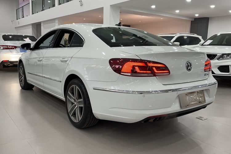 Used Volkswagen FAW-Volkswagen CC 2016 1.8TSI Prestige Model
