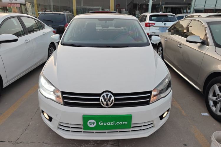 Used Volkswagen Jetta 2015 1.6L Manual Comfort Model
