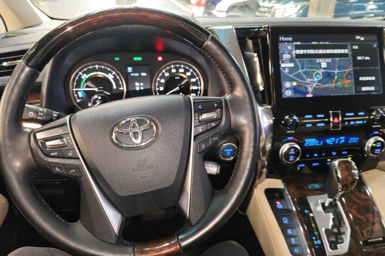 Used Toyota Alphard 2020 Dual-Engine 2.5L Luxury Edition