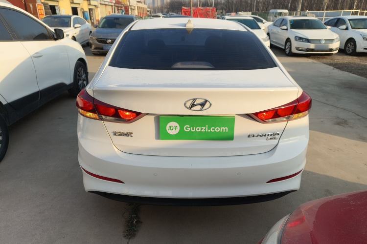 Used Hyundai Elantra 2016 1.6L Automatic ZhiXuan – Elite Version
