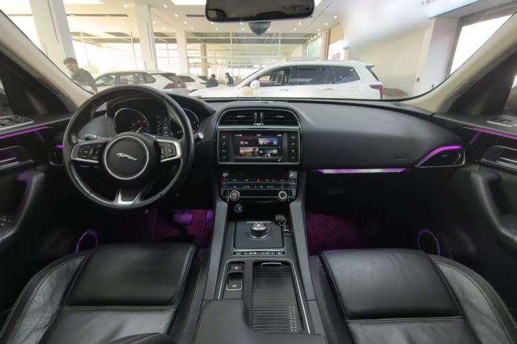 Used Jaguar F-PACE 2018 2.0T Four-Wheel Drive Urban Luxury Edition
